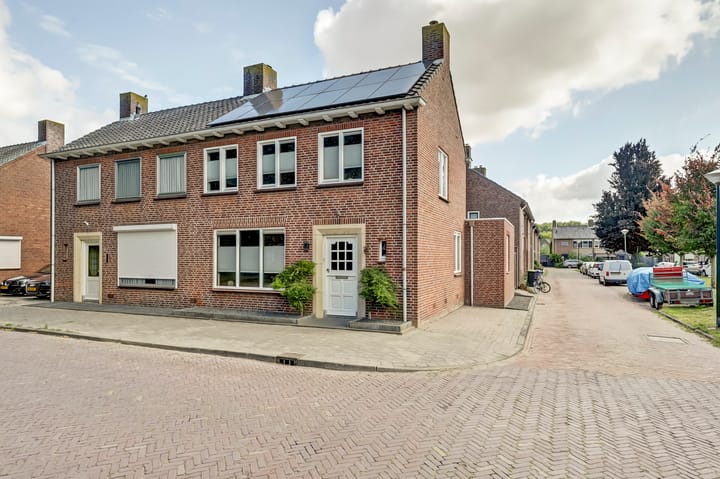 Foto van woning van de Poelstraat 7, Raamsdonksveer