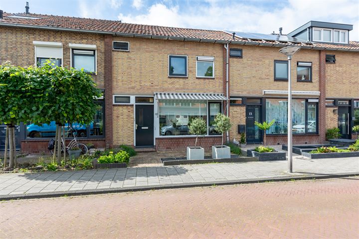 Foto van woning Van der Doortogestraat 12, Naaldwijk