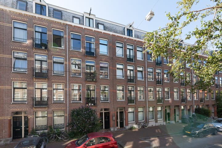 Van der Hoopstraat 111-2 in Amsterdam foto