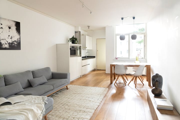 Van der Hoopstraat 39-2 in Amsterdam foto