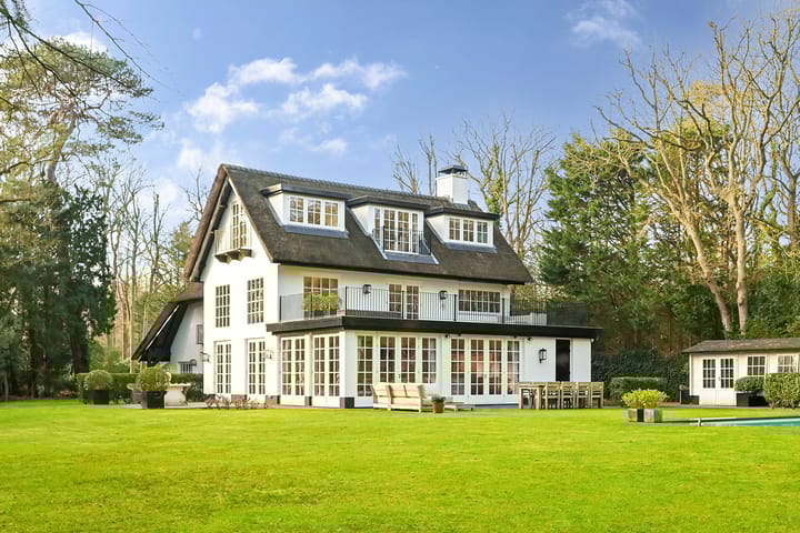 Van der Oudermeulenlaan 8 in Wassenaar