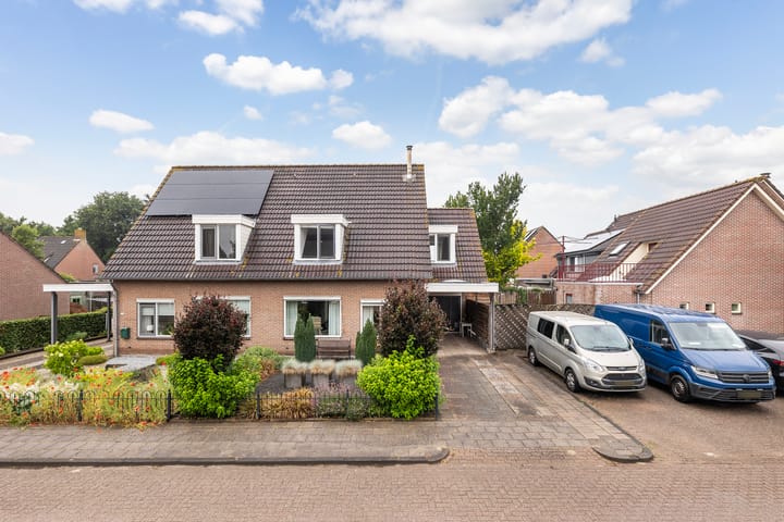 van Dijksweg 28 in Zalk foto