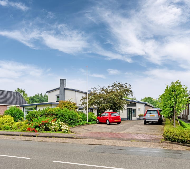 Van Echtenskanaal NZ 180 in Klazienaveen foto