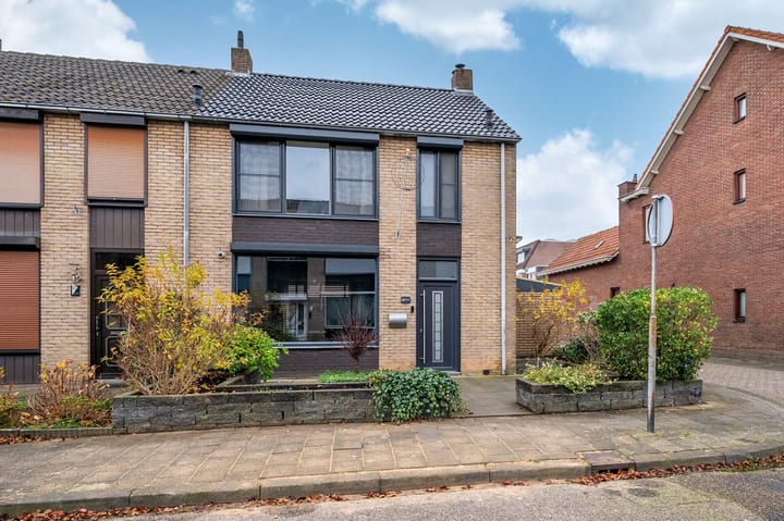 van Haeffstraat 19 in Venlo foto