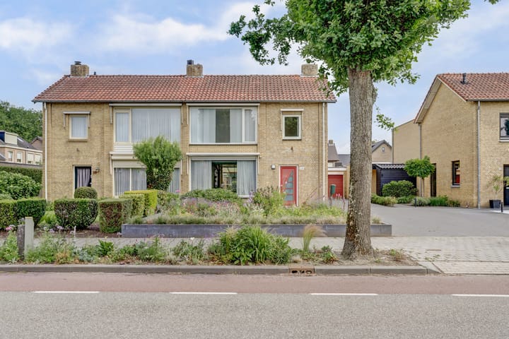 Van Haestrechtstraat 28 in Goirle foto