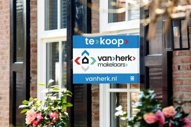 Kantoor foto van Van Herk Makelaars Rotterdam