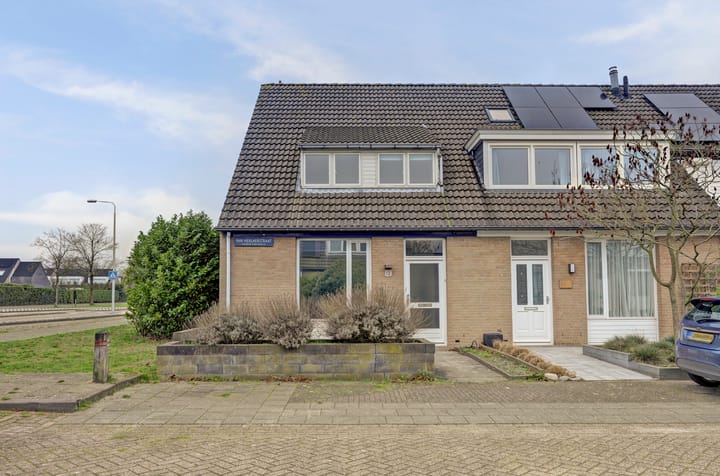 Van Herlaerstraat 12 in Vlijmen foto