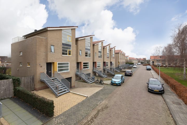 Van Hessen Kasselstraat 20 in Sneek foto
