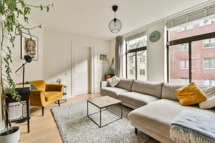 Van Houweningenstraat 64-2 in Amsterdam foto