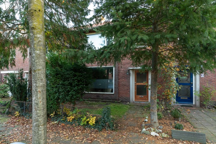 Van Kretschmar van Veenlaan 89 in Hilversum foto