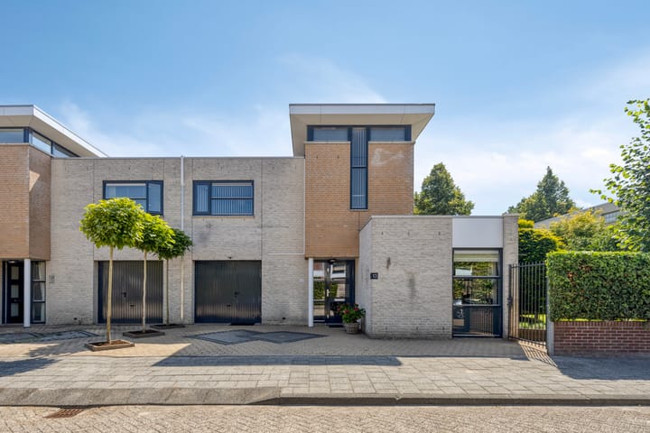 Van Leeuwenhoeklaan 13 in Roosendaal foto