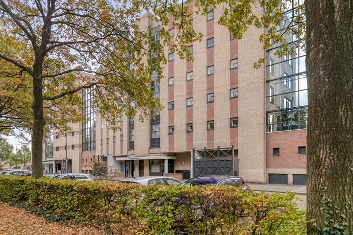 Van Leeuwenhoeklaan 6 in Roosendaal foto