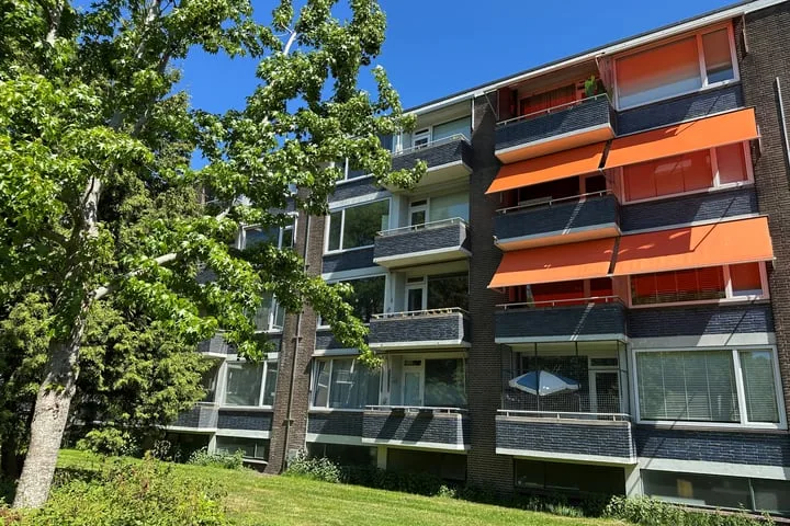 van Leeuwenstraat 128 in Voorburg