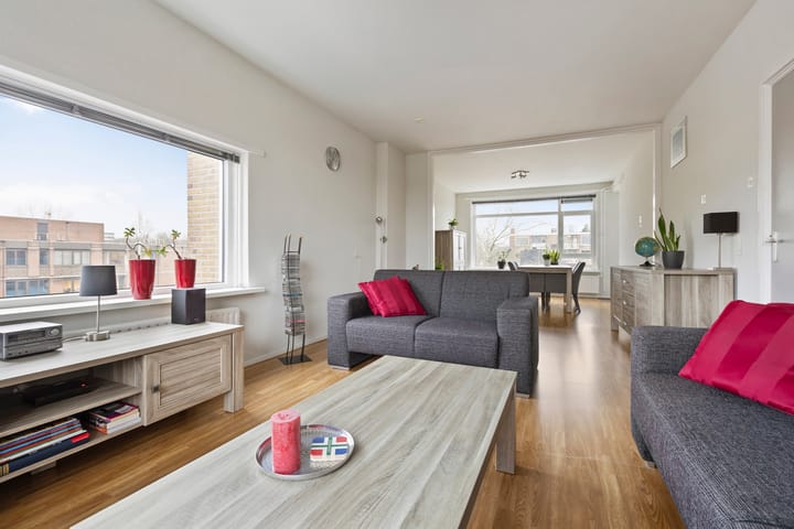 Van Lenneplaan 387 in Groningen