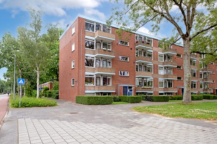 Van Lenneplaan 87 in Groningen foto