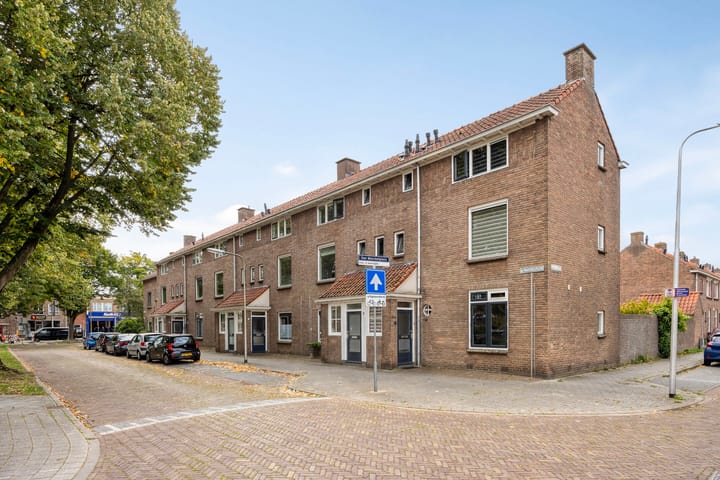 van Marckelplein 8 in Deventer foto