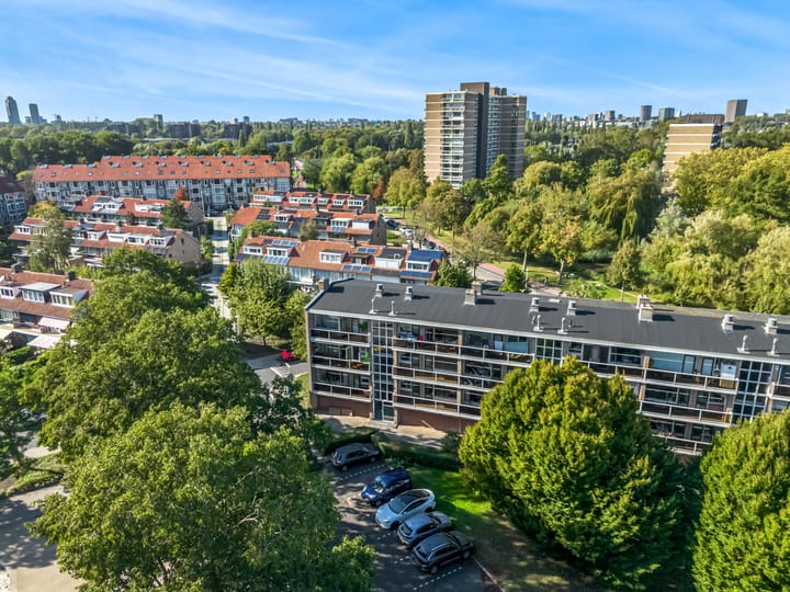 van Markenplantsoen 152 in Diemen