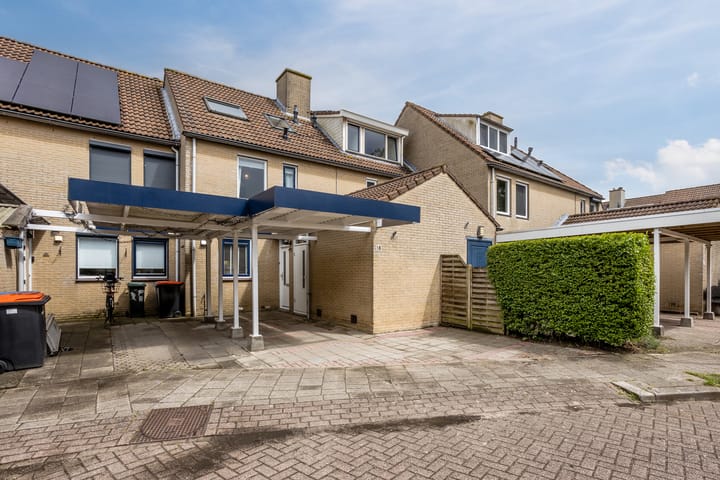 Van Middachtenmarke 18 in Zwolle foto