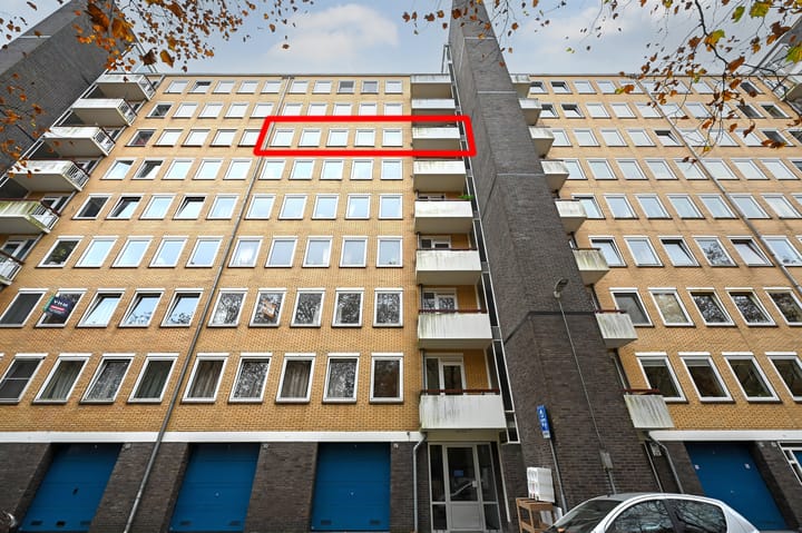 Van Nijenrodeweg 528 in Amsterdam foto