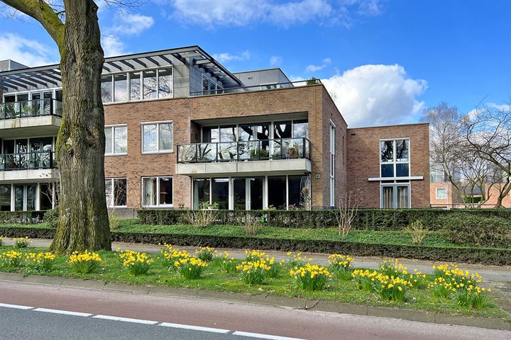 van Nispen tot Pannerdenplantsoen 65 in Doorwerth foto