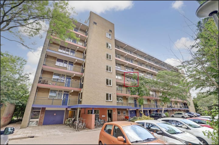 Van Oldenbarneveltstraat 424 in Nijkerk