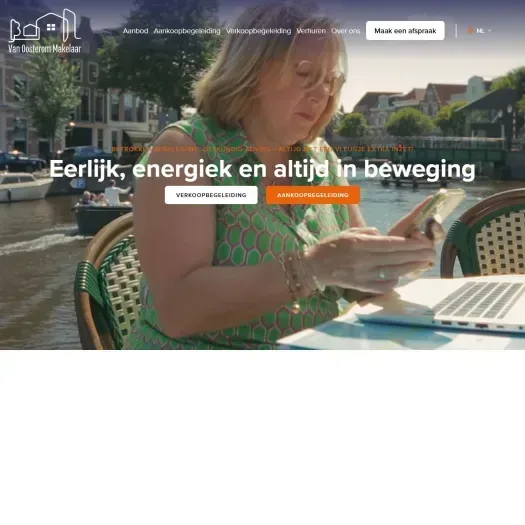Screenshot van de website van www.vanoosterommakelaar.nl
