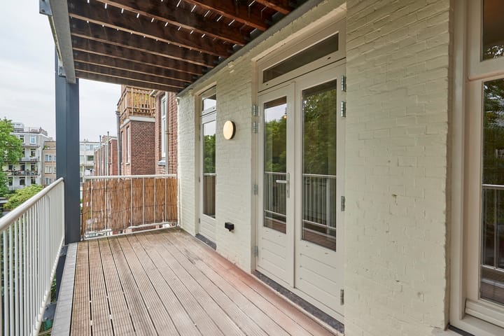 Van Ostadestraat 144-3A in Amsterdam foto