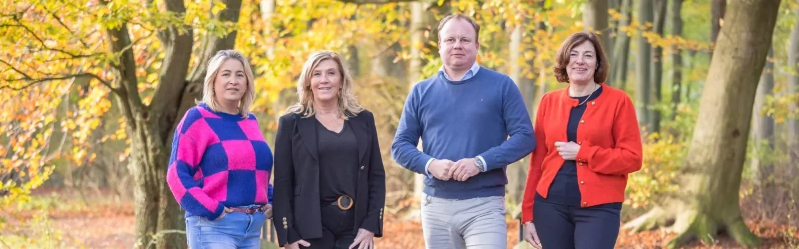 Team foto van Van Paaschen Makelaardij