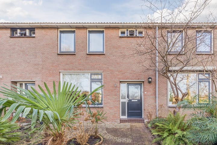 Van Polanenstraat 27 in De Lier