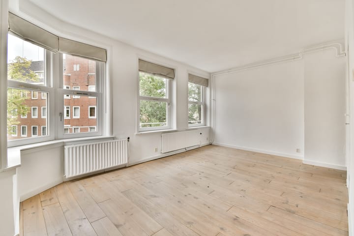 Van Rensselaerstraat 5-2 in Amsterdam foto