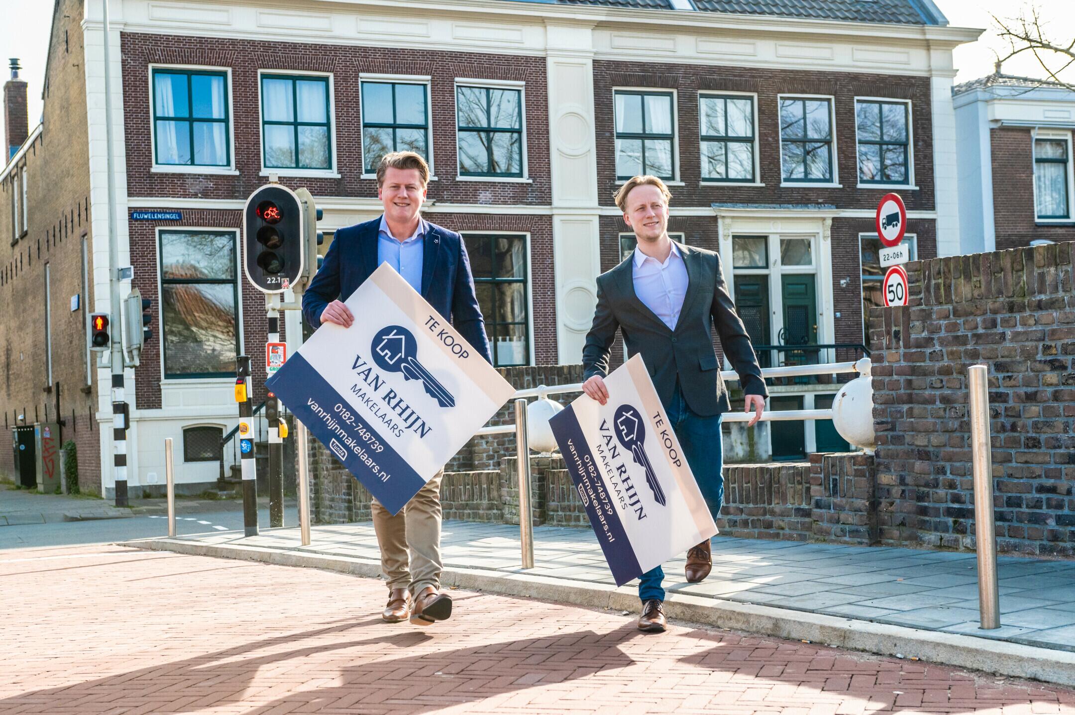 Team foto van Van Rhijn Makelaars