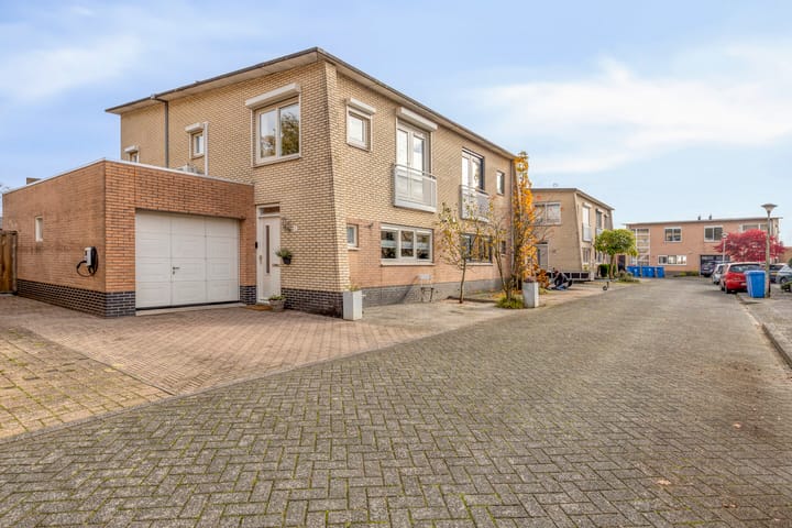 Van Schaikstraat 5 in Zwolle foto