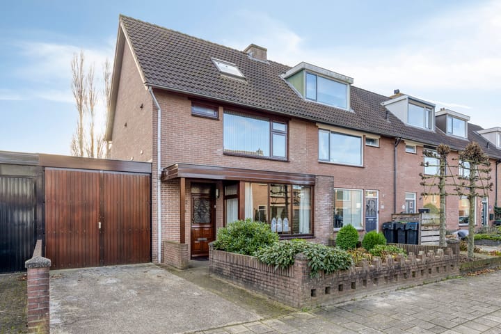 Foto van woning Van Schendelstraat 22, Harderwijk