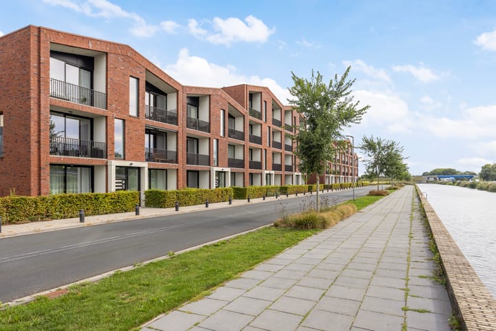 van Schouwenburgstraat 3-101 in Sneek foto