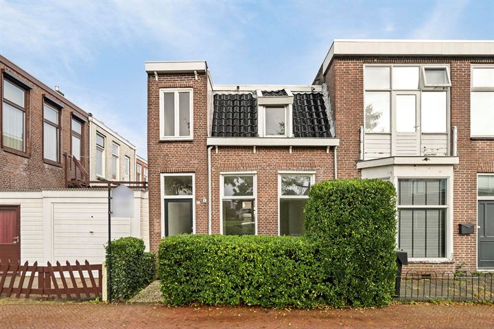 van Sytzamastraat 23 in Leeuwarden foto