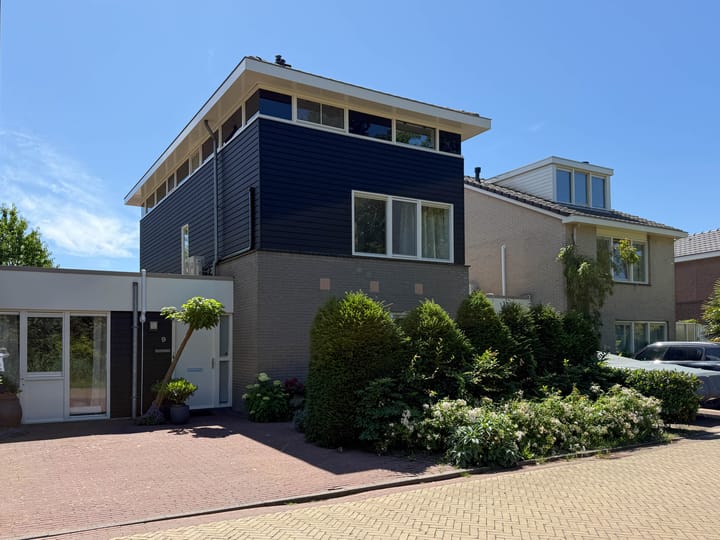 Van Teijlingenlaan 9 in Bergen (NH) foto