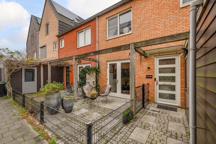 Van Veendijk 18 in 's-Gravenhage foto