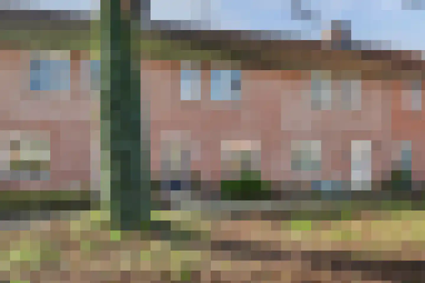 Van Vroonhovenlaan 32 in Veldhoven