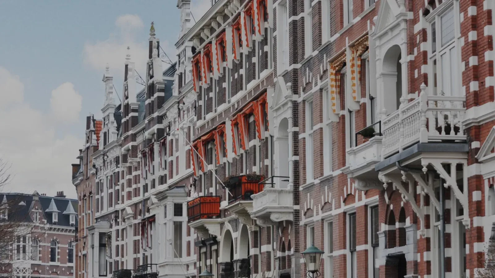 Team foto van Van Weelde Vastgoed