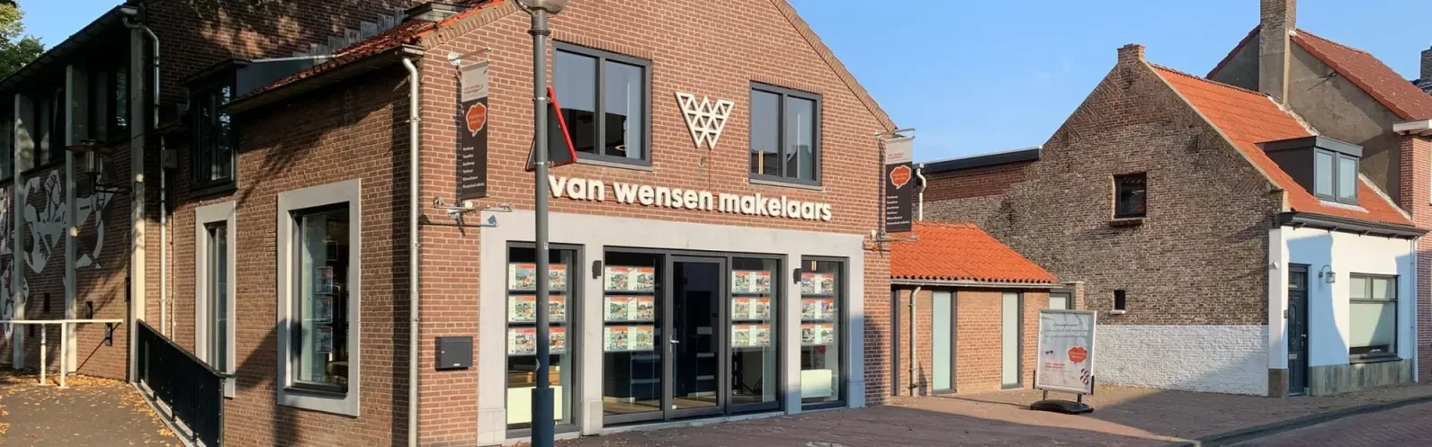 Team photo of Van Wensen Makelaars