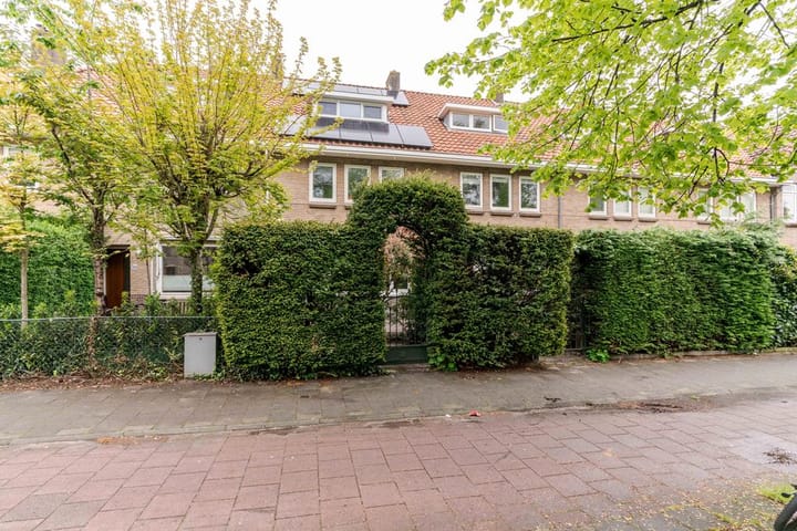 Van Zuylen van Nijeveltstraat 364 in Wassenaar foto