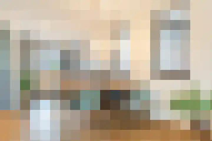 Varshaak 16 Best thumbnail 14