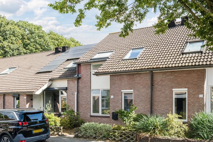 Vechtstraat 28 in Helmond foto