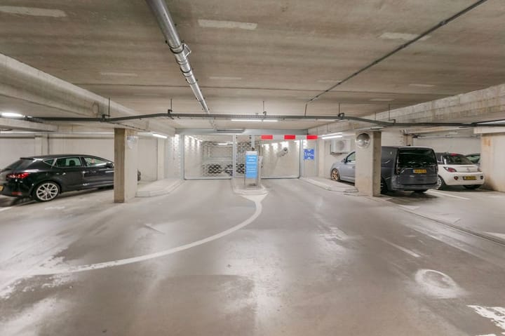 Veembroederhof 208 in Amsterdam foto