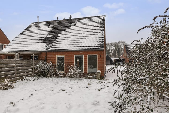 Veenbes 49 in Ter Apel foto