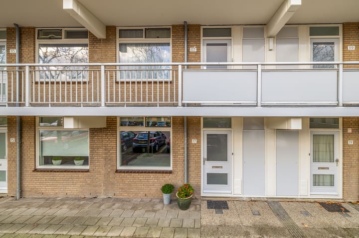 Veenburg 17 in Sassenheim foto