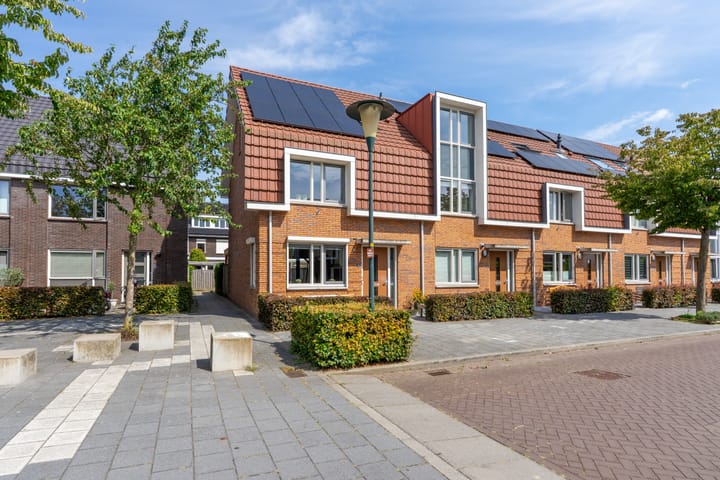 Veenwortel 15 in Elst foto
