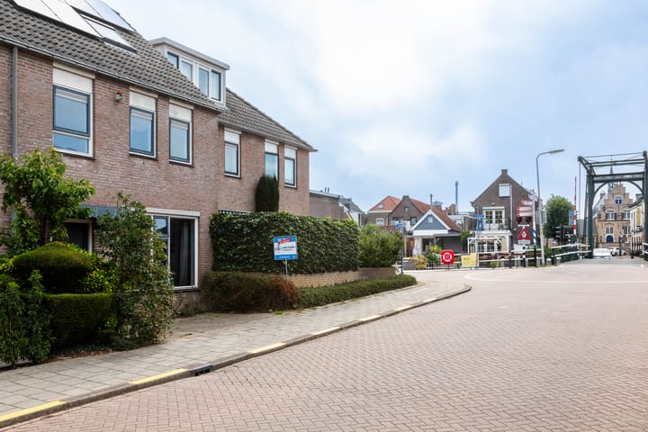 Veerlaan 2 in Haastrecht foto