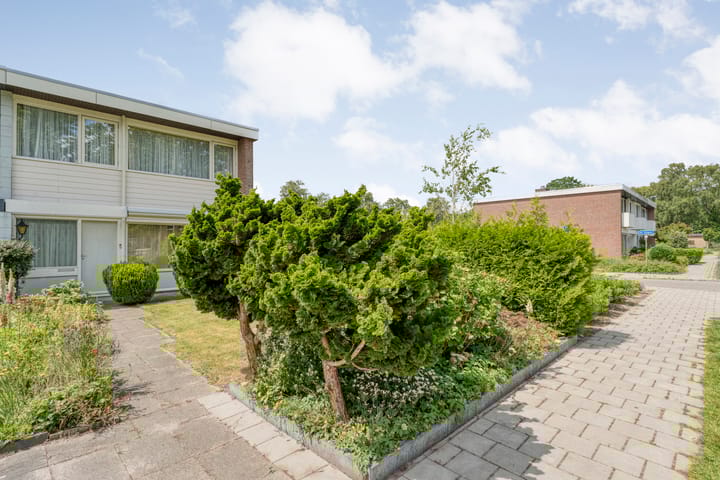 Veldlaan 56 in Emmen foto