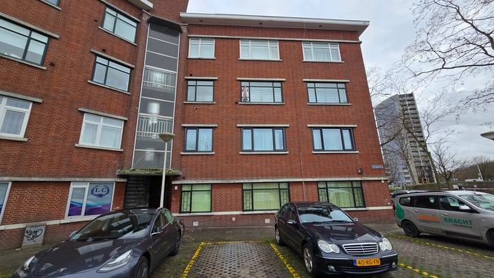 Veluweplein 20 in 's-Gravenhage foto